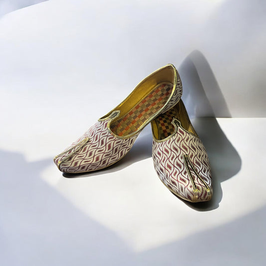 Red Printed Jutti
